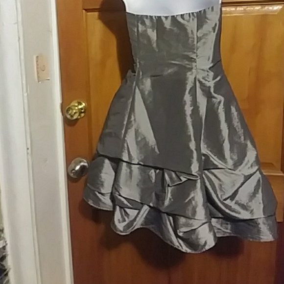 Jump - Picture 4 of 4